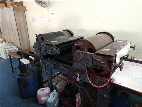 BOPP lamination process for moisture-resistant woven sacks